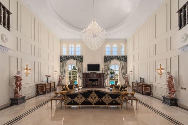 7 quarto Moradia para venda em Sierra Blanca, Marbella - 13 000 000 € (Ref: 8941374)