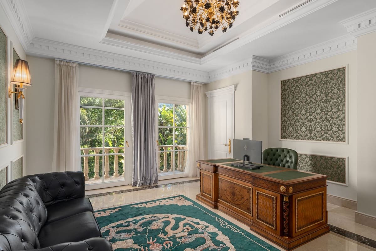 7 quarto Moradia para venda em Golden Mile - 13 000 000 € (Ref: 8941374)