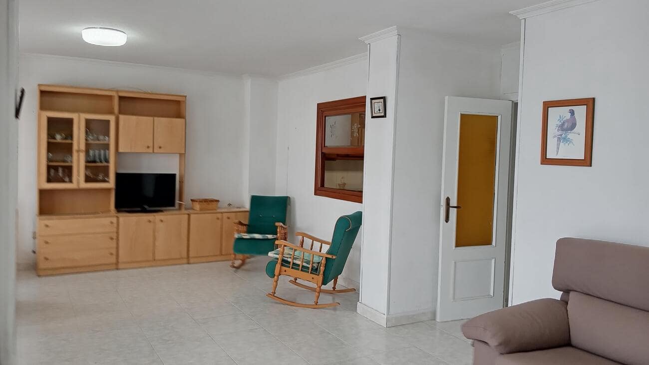 3 sovrum Lägenhet till salu i Torrevieja med garage - 375 000 € (Ref: 8943933)