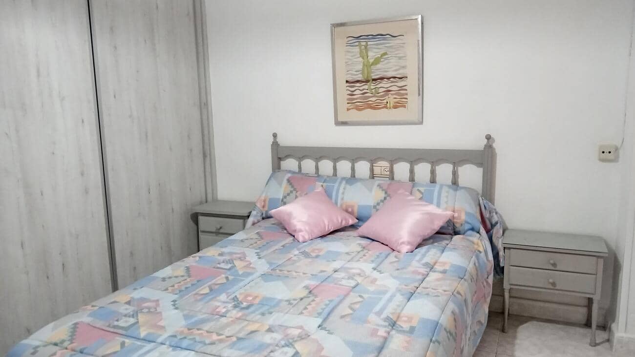 3 sovrum Lägenhet till salu i Torrevieja med garage - 375 000 € (Ref: 8943933)