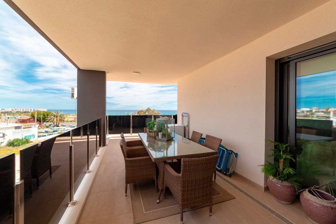 Apartamento de 3 habitaciones en Playa Flamenca en venta con garaje - 475.000 € (Ref: 8948895)