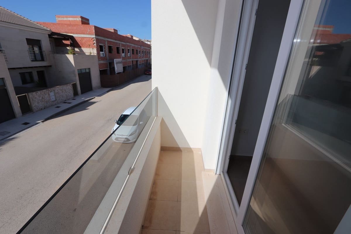3 bedroom Villa for sale in Pilar de la Horadada with pool garage - € 265,000 (Ref: 8954559)