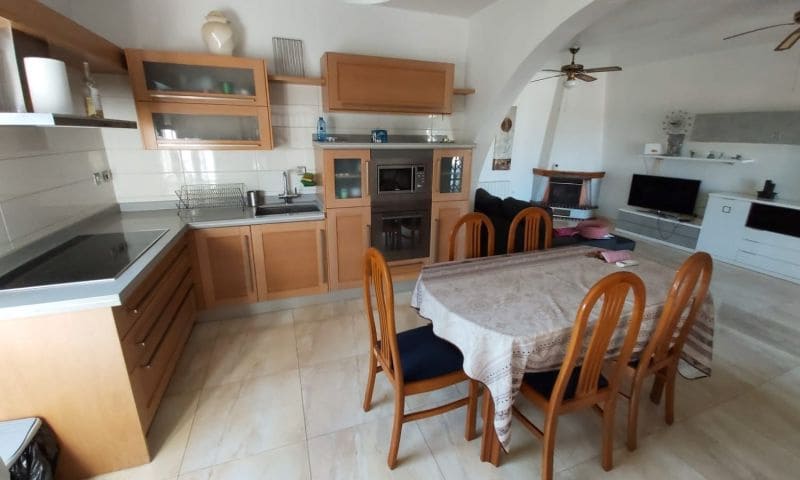 2 sypialnia Willa na sprzedaż w Torrevieja z basenem garażem - 249 900 € (Ref: 8954583)