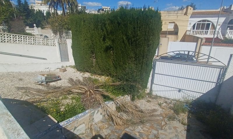 2 sypialnia Willa na sprzedaż w Torrevieja z basenem garażem - 249 900 € (Ref: 8954583)