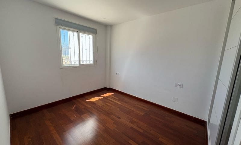 2 slaapkamer Appartement te koop in Orihuela Costa met zwembad - € 195.000 (Ref: 8954591)