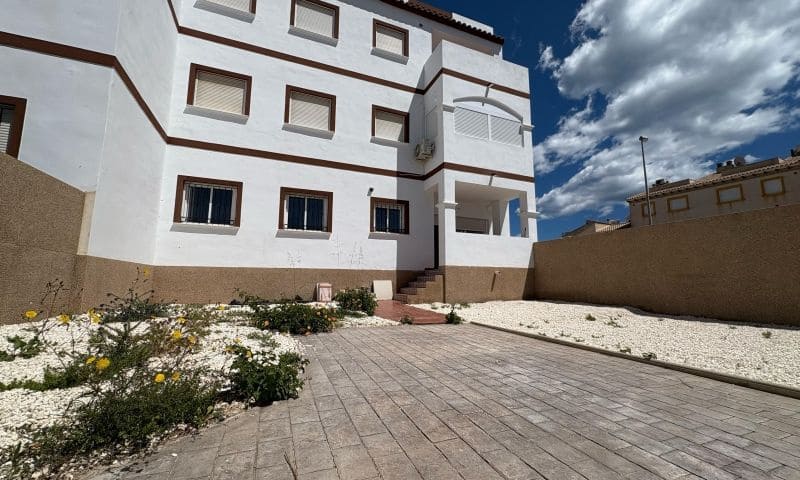 2 slaapkamer Appartement te koop in Orihuela Costa met zwembad - € 195.000 (Ref: 8954591)