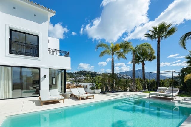 5 bedroom Villa for sale in Los Arqueros, Benahavís with pool garage - € 5,495,000 (Ref: 8954622)
