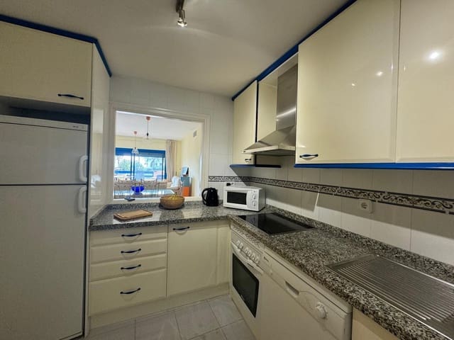 2 chambre Appartement à vendre à La Duquesa / Puerto de la Duquesa, Manilva - 259 000 € (Ref: 8957121)