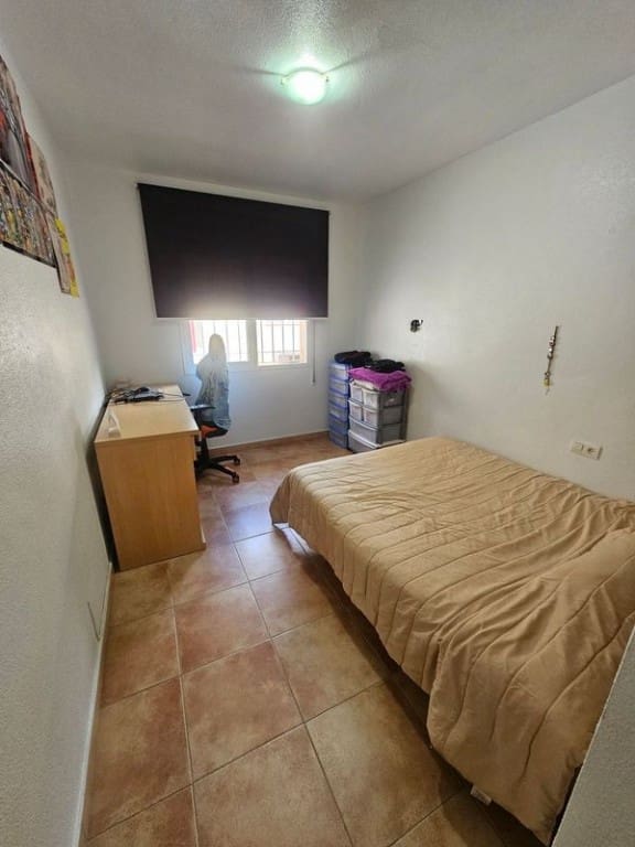 5 quarto Casa em Banda para venda em Los Alcazares - 190 000 € (Ref: 8960175)