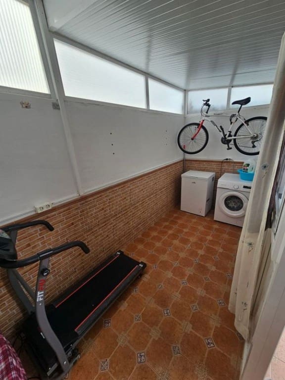 5 quarto Casa em Banda para venda em Los Alcazares - 190 000 € (Ref: 8960175)