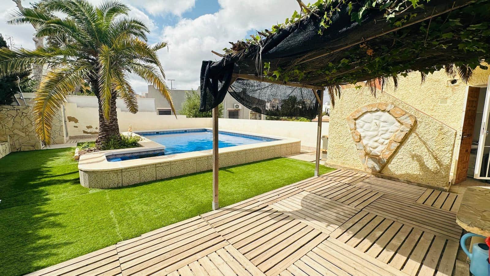 2 sovrum Hus till salu i Orihuela med pool garage - 275 500 € (Ref: 8960192)