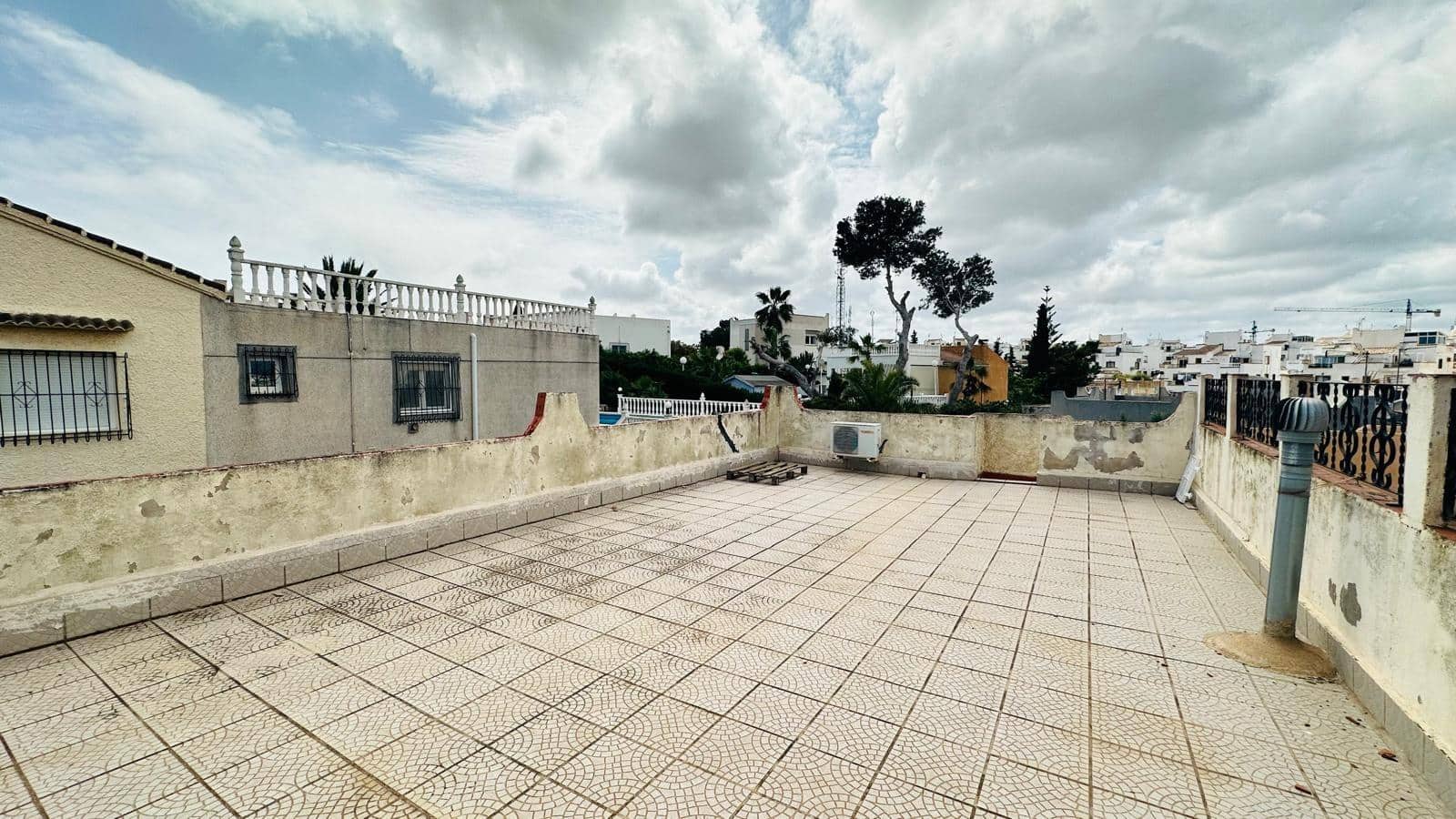 2 sovrum Hus till salu i Orihuela med pool garage - 275 500 € (Ref: 8960192)