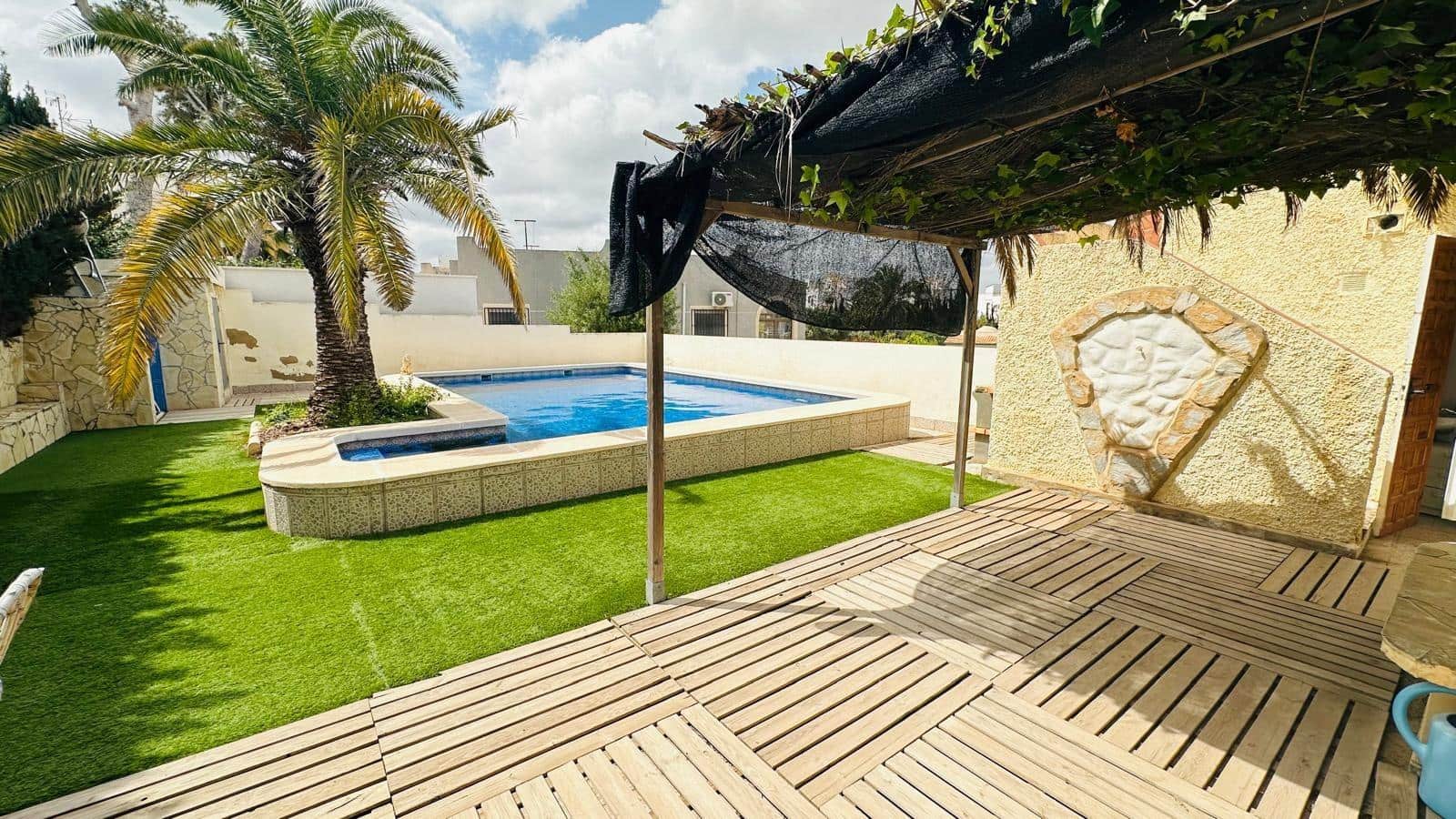 2 sovrum Hus till salu i Orihuela med pool garage - 275 500 € (Ref: 8960192)