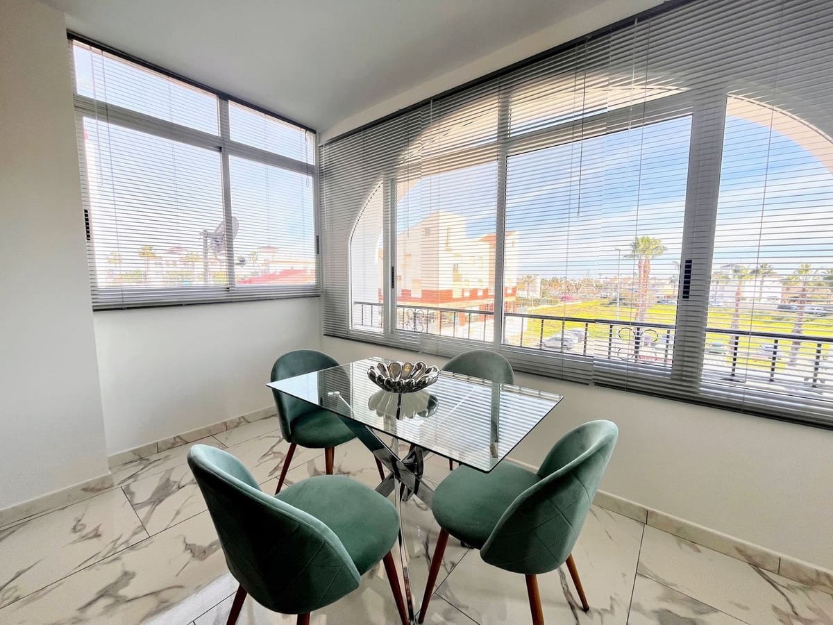 1 quarto Apartamento para venda em Villamartin com piscina - 155 000 € (Ref: 8961598)