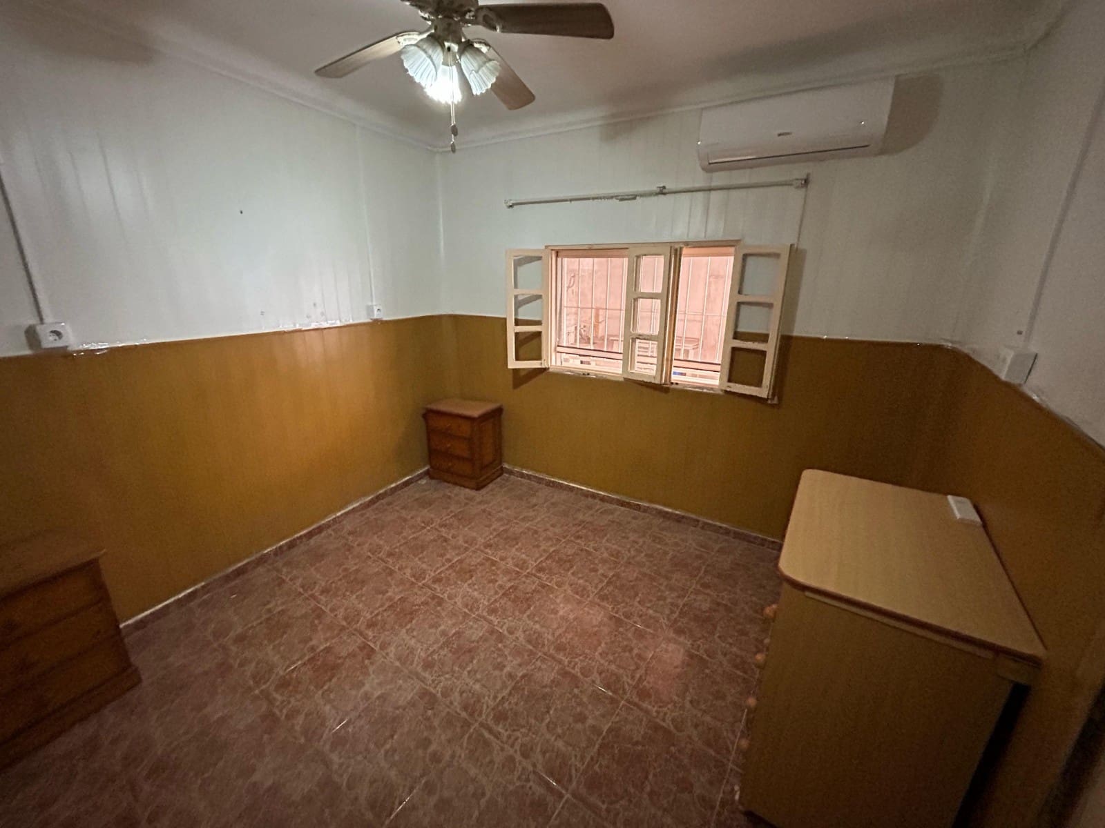 Chalet de 3 habitaciones en Torrevieja en venta - 191.600 € (Ref: 8961611)