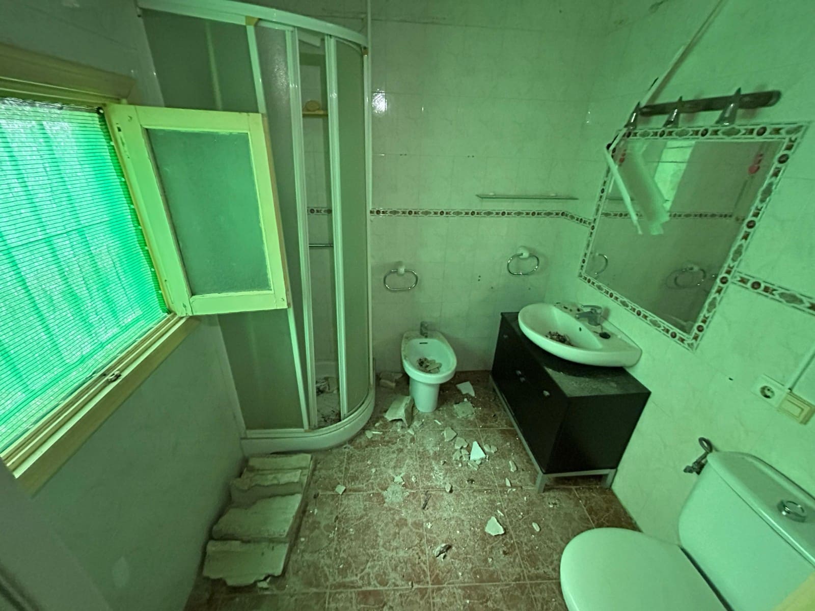 Chalet de 3 habitaciones en Torrevieja en venta - 191.600 € (Ref: 8961611)