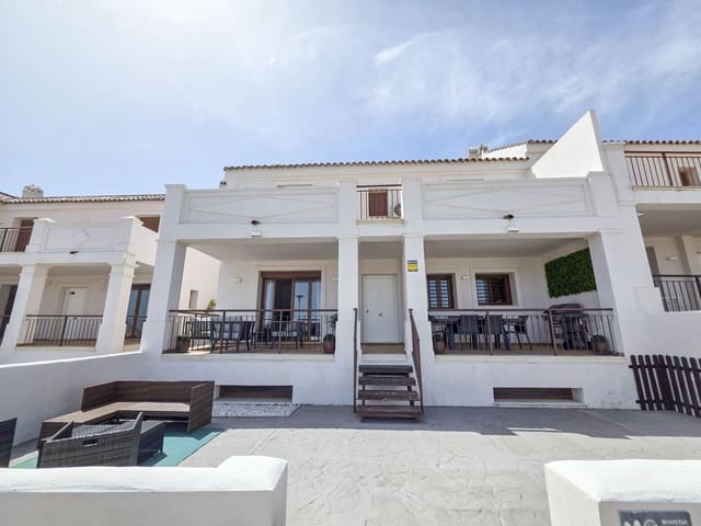 3 soveværelse Byhus til salg i Bahia de Casares, Casares - € 430.000 (Ref: 8962385)