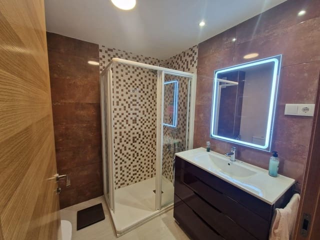 3 chambre Appartement à vendre à Playa del Cura, Torrevieja avec piscine - 330 000 € (Ref: 8970382)