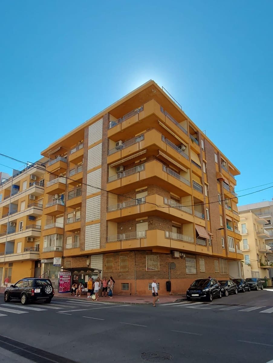 3 chambre Appartement à vendre à Torrevieja - 168 000 € (Ref: 8972488)