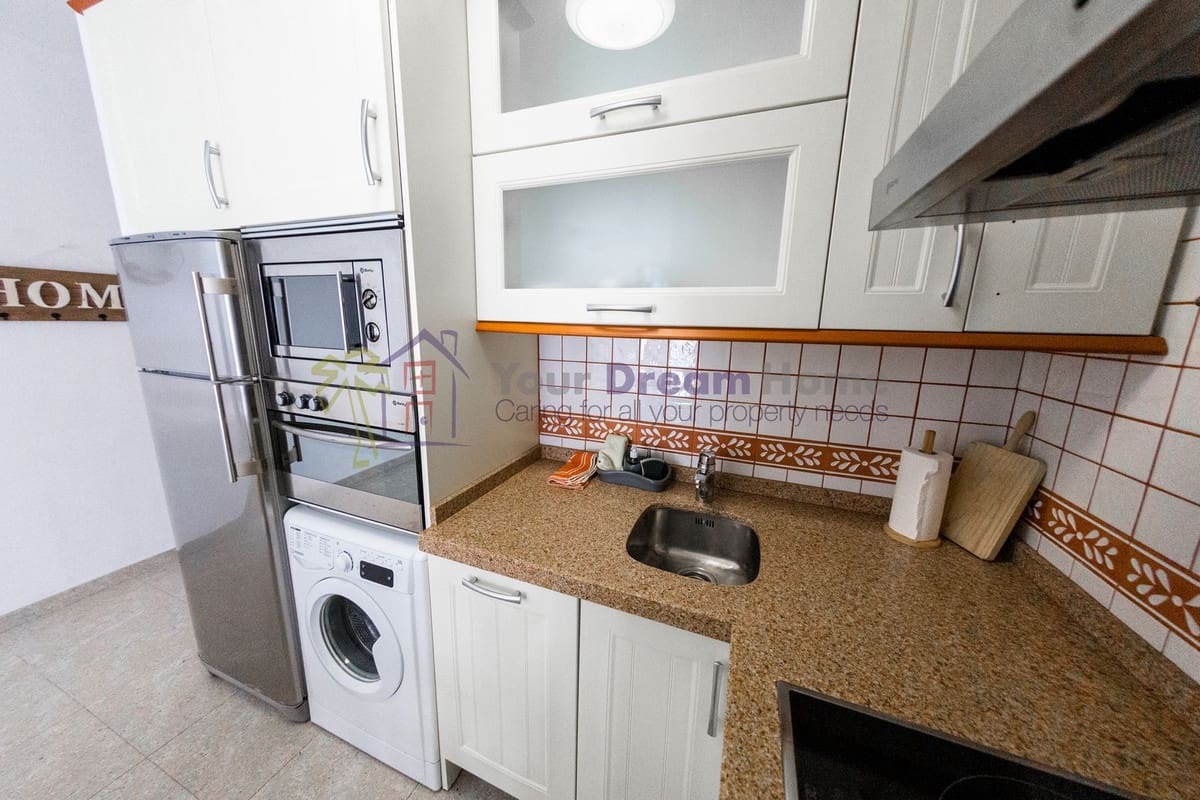 1 sovrum Lägenhet till salu i Corralejo - 170 000 € (Ref: 8979141)