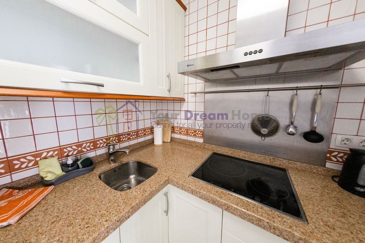 1 sovrum Lägenhet till salu i Corralejo - 170 000 € (Ref: 8979141)