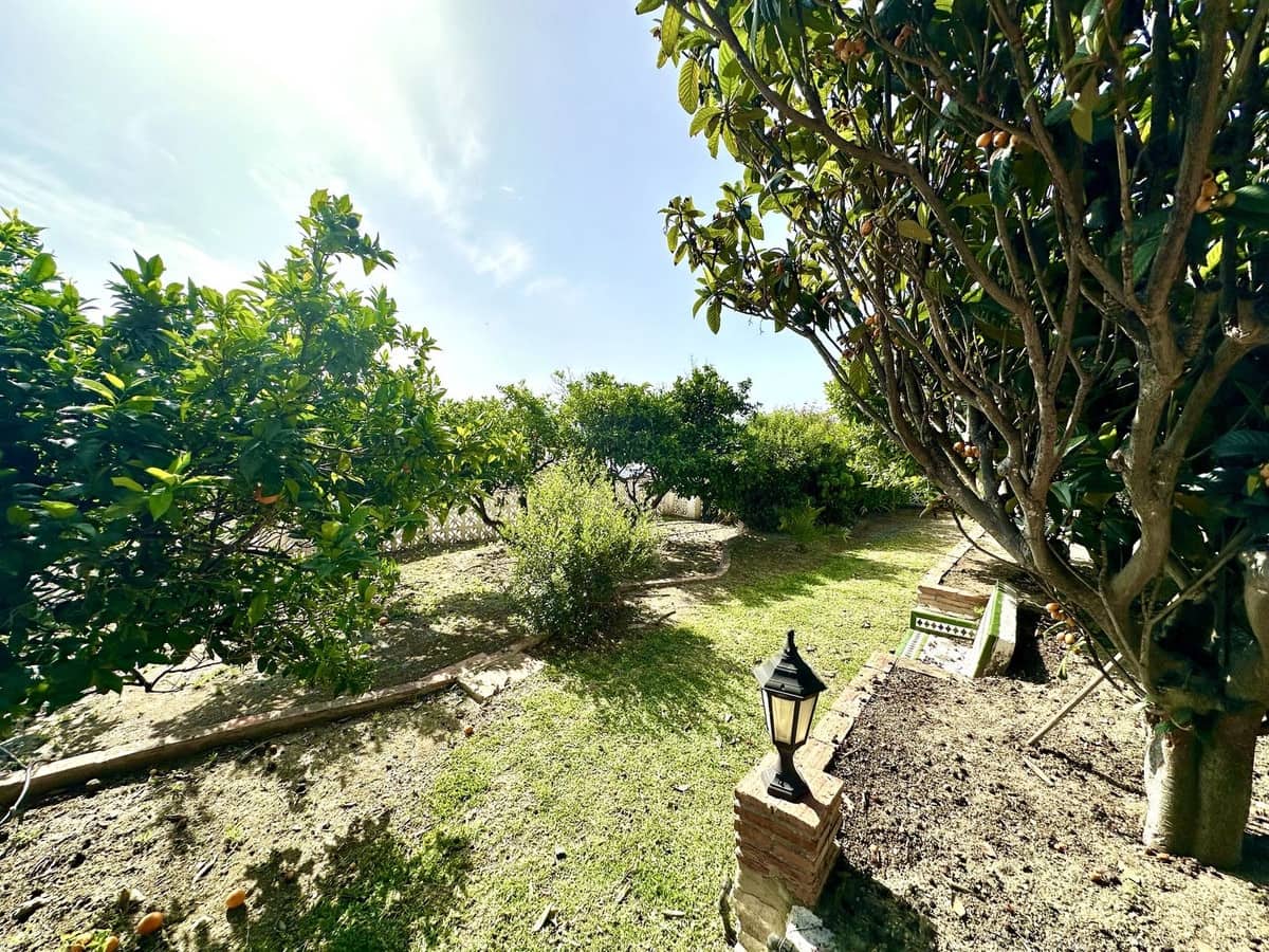 3 soverom Villa til salgs i Torremuelle med svømmebasseng garasje - € 975 000 (Ref: 8979178)