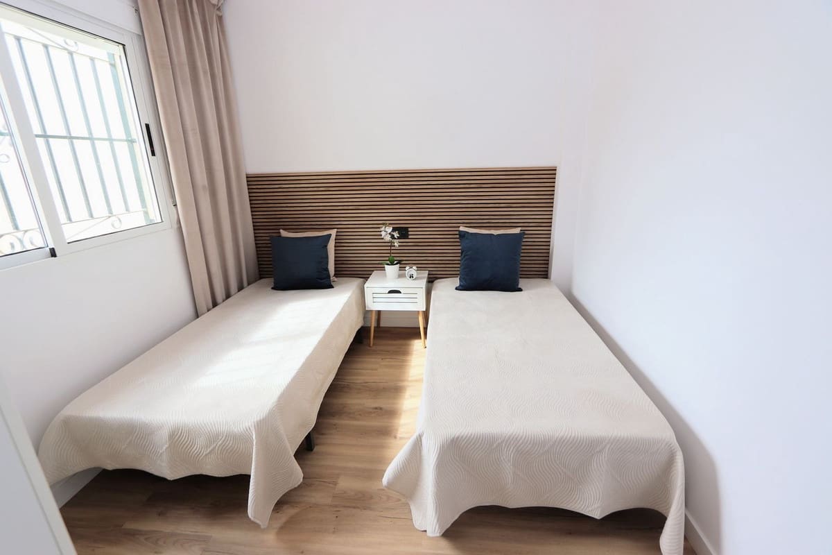 3 camera da letto Casa in vendita in Orihuela Costa con piscina - 279.000 € (Rif: 8979182)