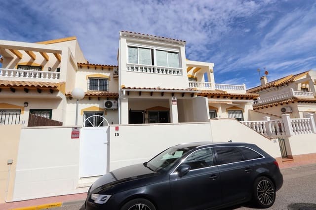 3 makuuhuone Omakotitalo myytävänä paikassa Punta Prima, Orihuela mukana uima-altaan - 279 000 € (Ref: 8979182)