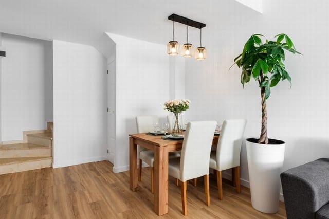 3 bedroom Townhouse for sale in Orihuela with pool - € 277,900 (Ref: 8979182)