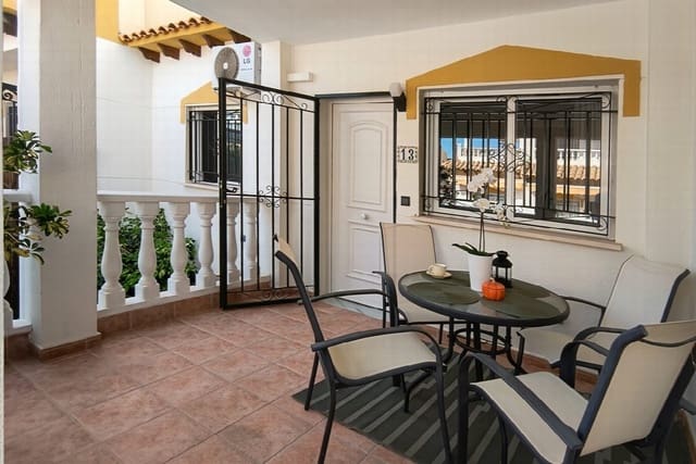 3 bedroom Townhouse for sale in Orihuela with pool - € 277,900 (Ref: 8979182)