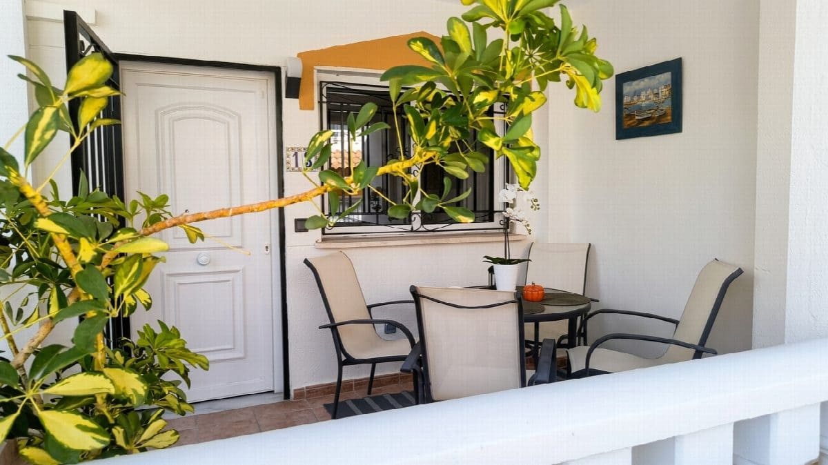3 bedroom Villa for sale in Orihuela with pool - € 277,900 (Ref: 8979182)