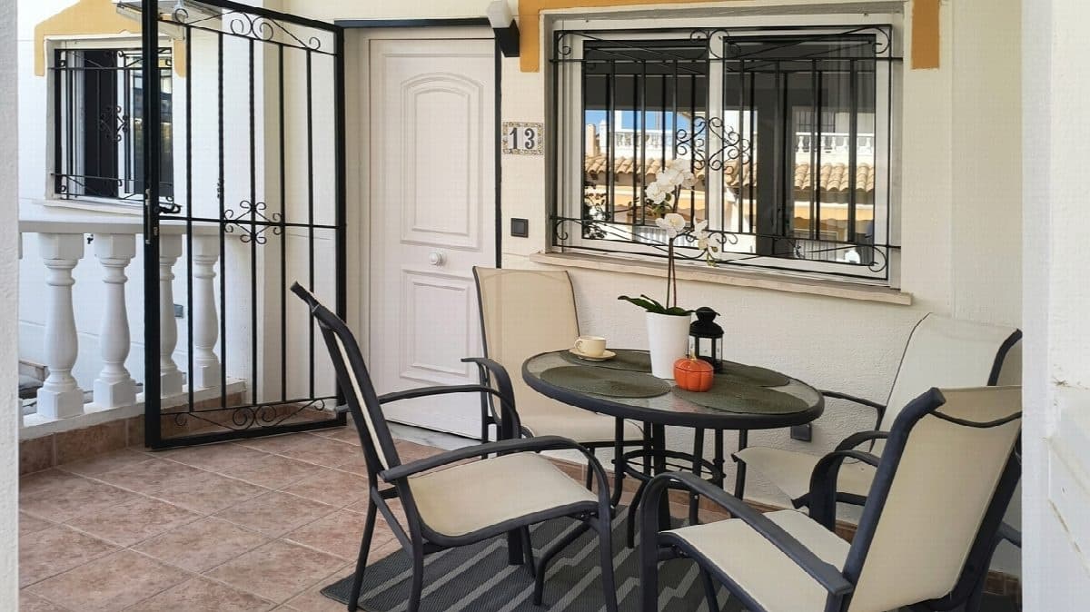 3 bedroom Villa for sale in Orihuela with pool - € 277,900 (Ref: 8979182)