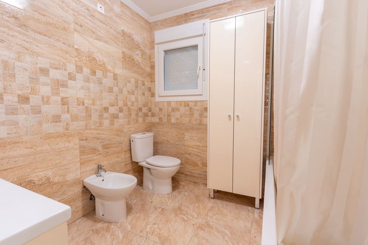 Chalet de 7 habitaciones en Los Balcones en venta con piscina garaje - 930.000 € (Ref: 8979183)