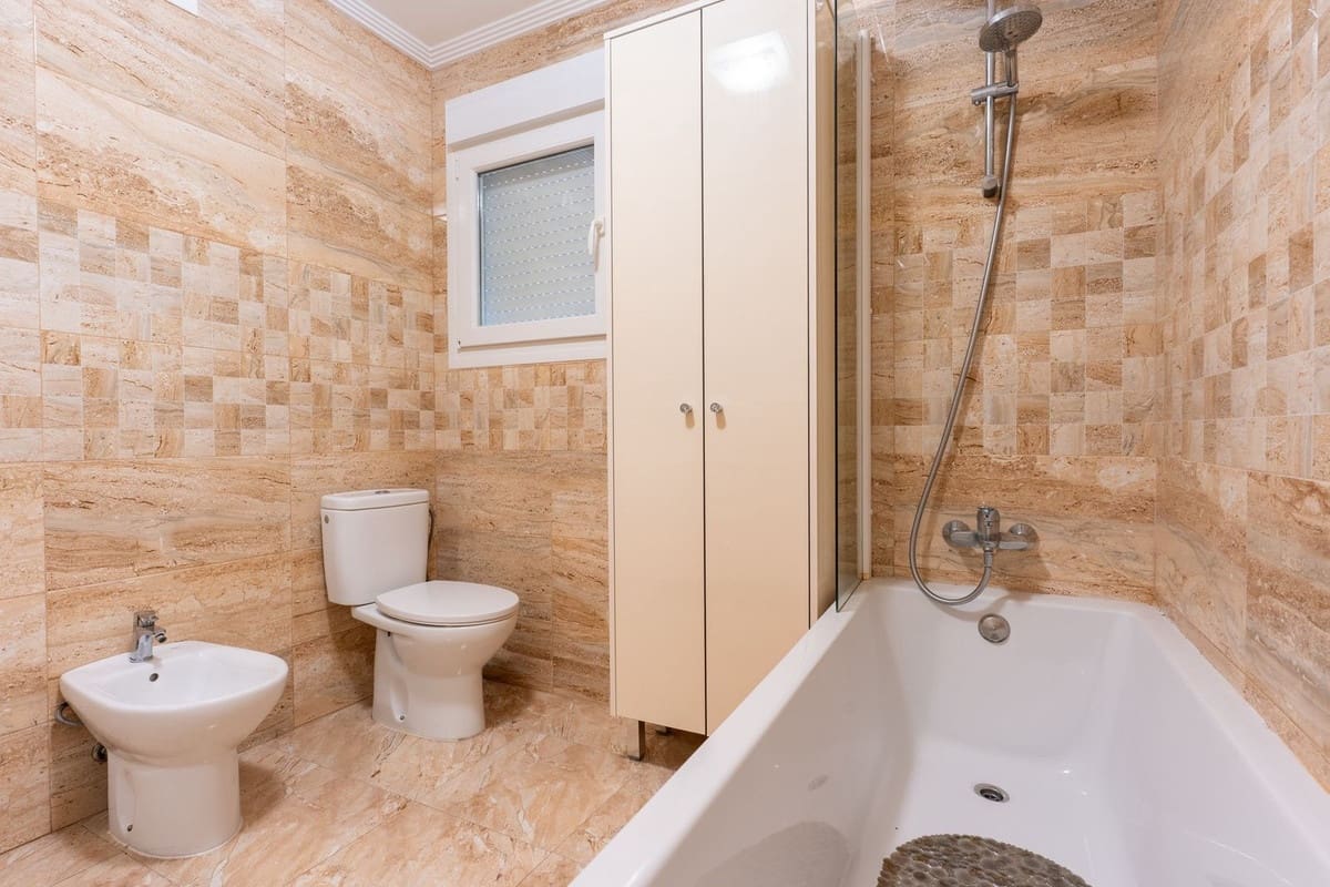 Chalet de 7 habitaciones en Los Balcones en venta con piscina garaje - 930.000 € (Ref: 8979183)
