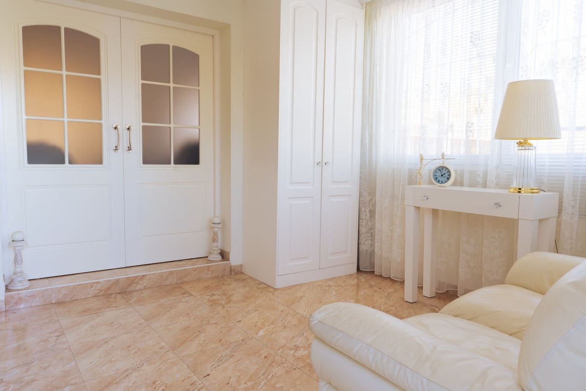 Chalet de 7 habitaciones en Los Balcones en venta con piscina garaje - 930.000 € (Ref: 8979183)