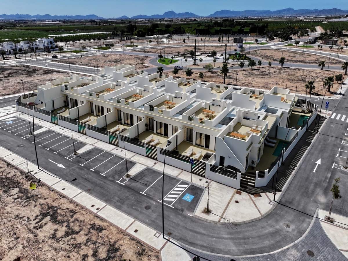 Pareado de 2 habitaciones en Roldan en venta con piscina garaje - 324.900 € (Ref: 8993714)