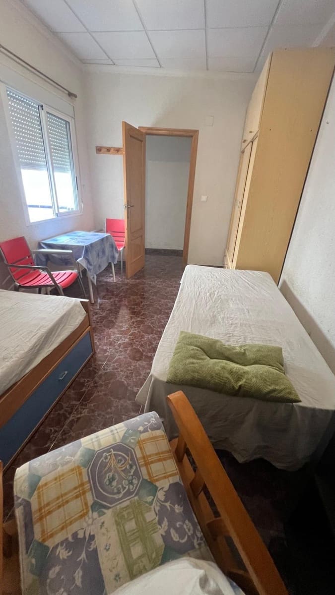 4 soveværelse Byhus til salg i Torrevieja - € 230.000 (Ref: 8993736)