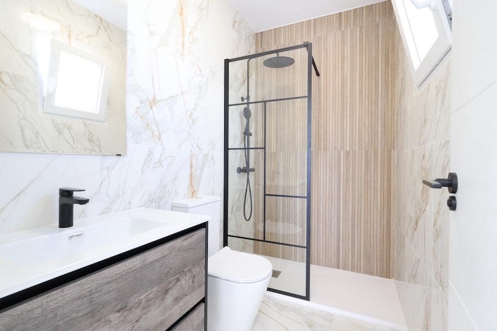 3 sypialnia Dom na sprzedaż w Torrevieja z garażem - 230 000 € (Ref: 8994611)