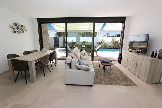 3 sypialnia Willa na sprzedaż w Pinar de Campoverde, Pilar de la Horadada z basenem - 445 000 € (Ref: 8998453)