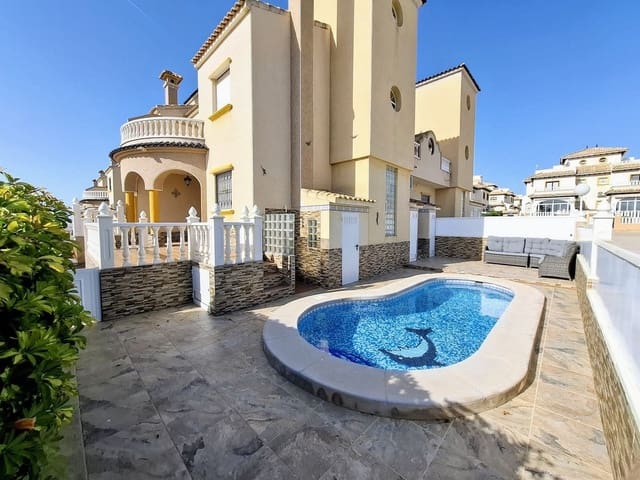 3 soveværelse Semi-Rækkehus til salg i Cabo Roig, Orihuela med swimmingpool garage - € 285.000 (Ref: 9002947)