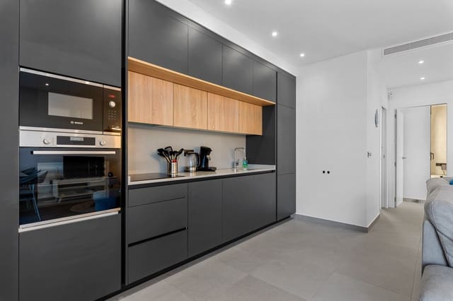 4 soveværelse Villa til salg i Ciudad Quesada, Rojales med swimmingpool - € 369.000 (Ref: 9007815)