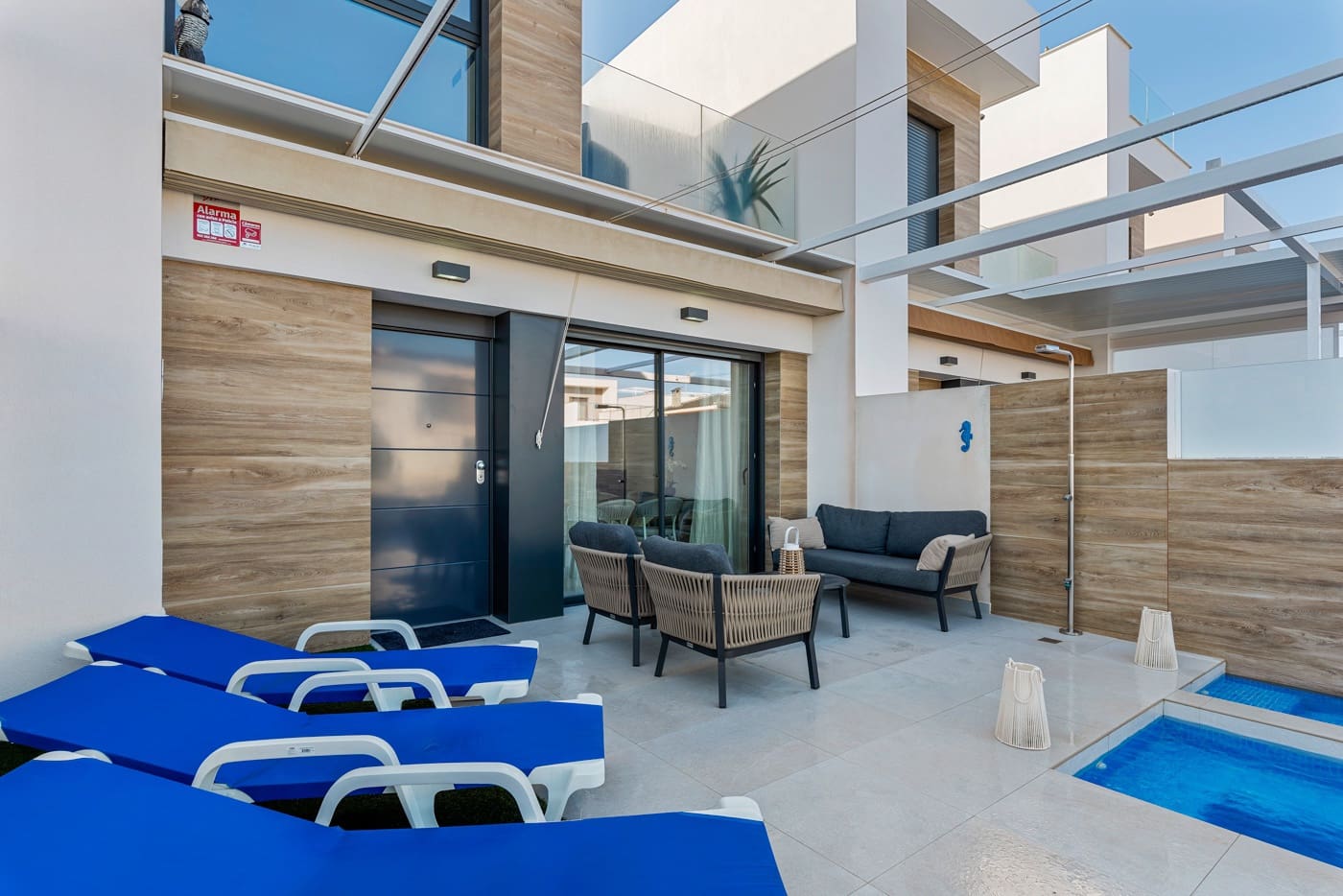 4 soveværelse Villa til salg i Ciudad Quesada med swimmingpool - € 369.000 (Ref: 9007815)