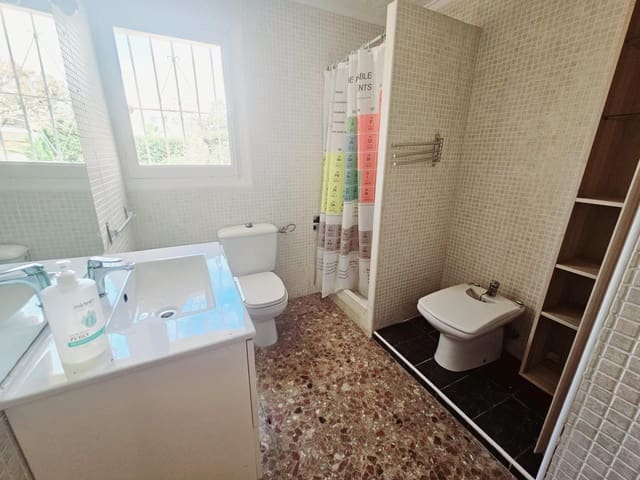 4 sypialnia Willa na sprzedaż w Los Balcones - Los Altos, Torrevieja - 389 900 € (Ref: 9007819)