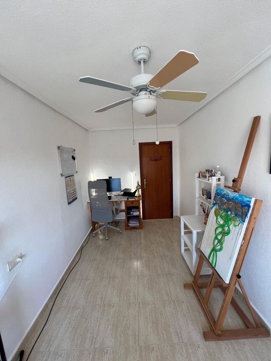 3 camera da letto Casa in vendita in Torrevieja - 154.000 € (Rif: 9007825)