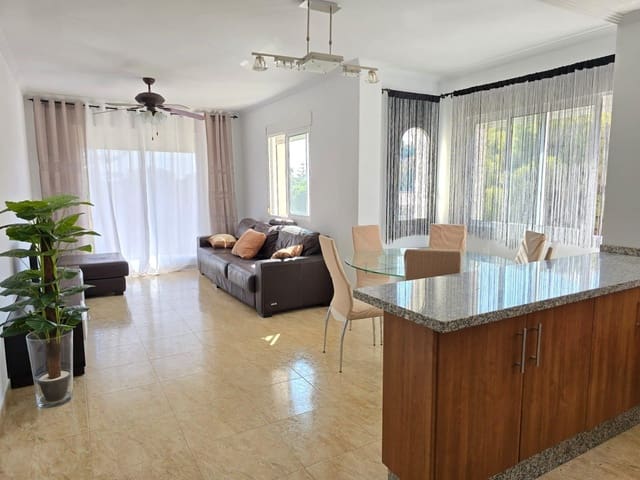 3 makuuhuone Kattohuoneisto myytävänä paikassa Dehesa de Campoamor, Orihuela mukana uima-altaan - 235 000 € (Ref: 9008544)