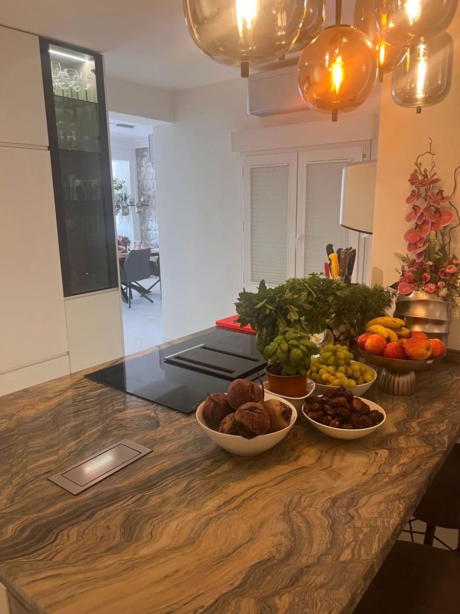 3 makuuhuone Huoneisto myytävänä paikassa Torrevieja - 330 000 € (Ref: 9008549)