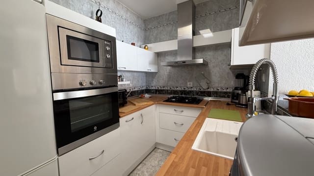 3 sovrum Hus till salu i El Chaparral - La Siesta - La Torreta, Torrevieja med garage - 399 000 € (Ref: 9018300)