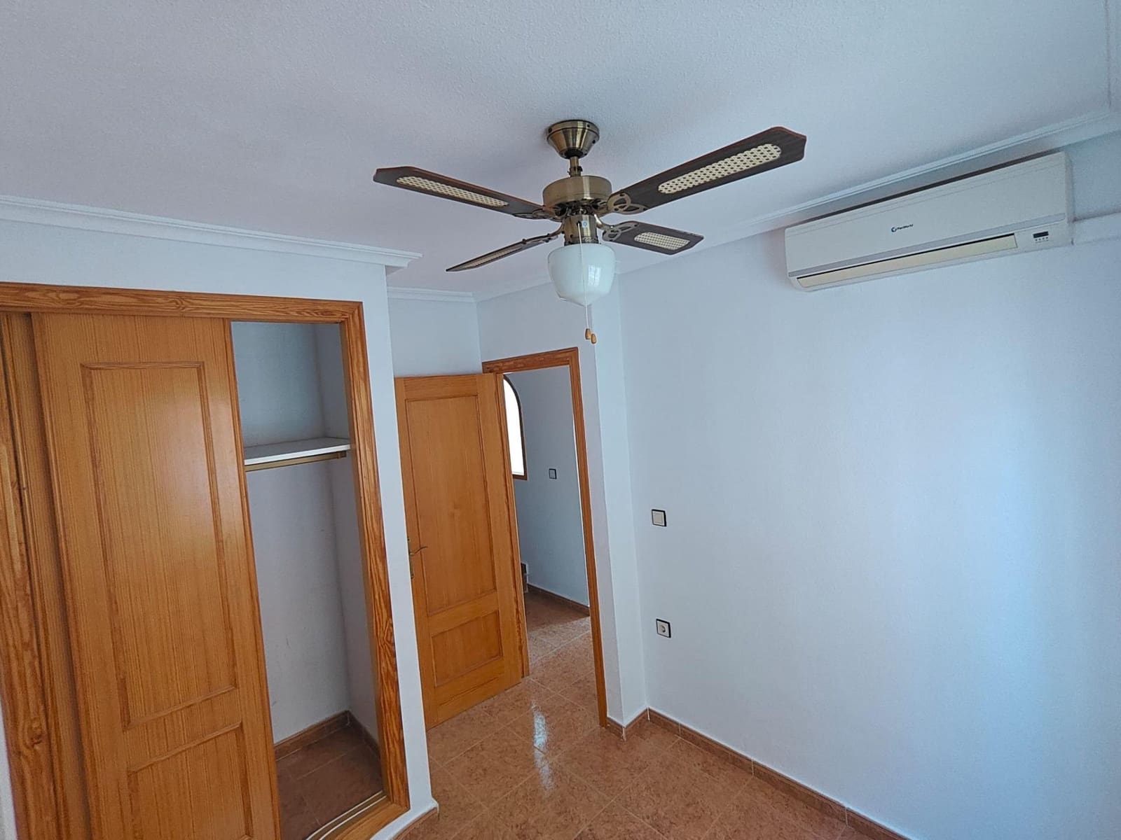 3 slaapkamer Appartement te koop in Los Montesinos met zwembad - € 185.000 (Ref: 9018302)