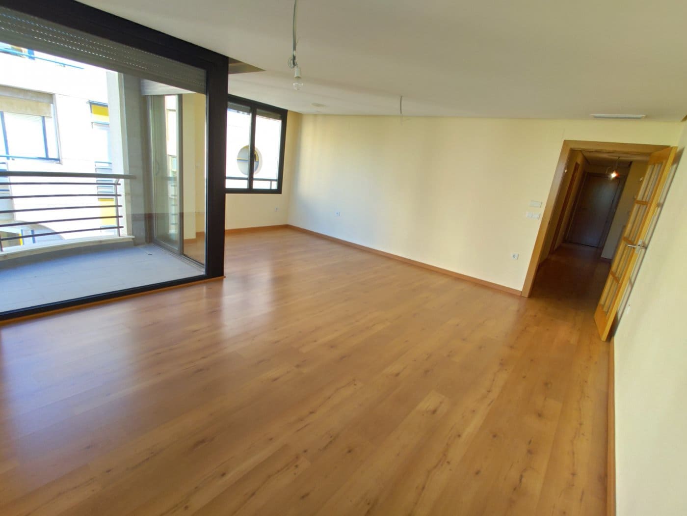 Apartamento de 3 habitaciones en Torrevieja en venta con garaje - 438.900 € (Ref: 9020966)