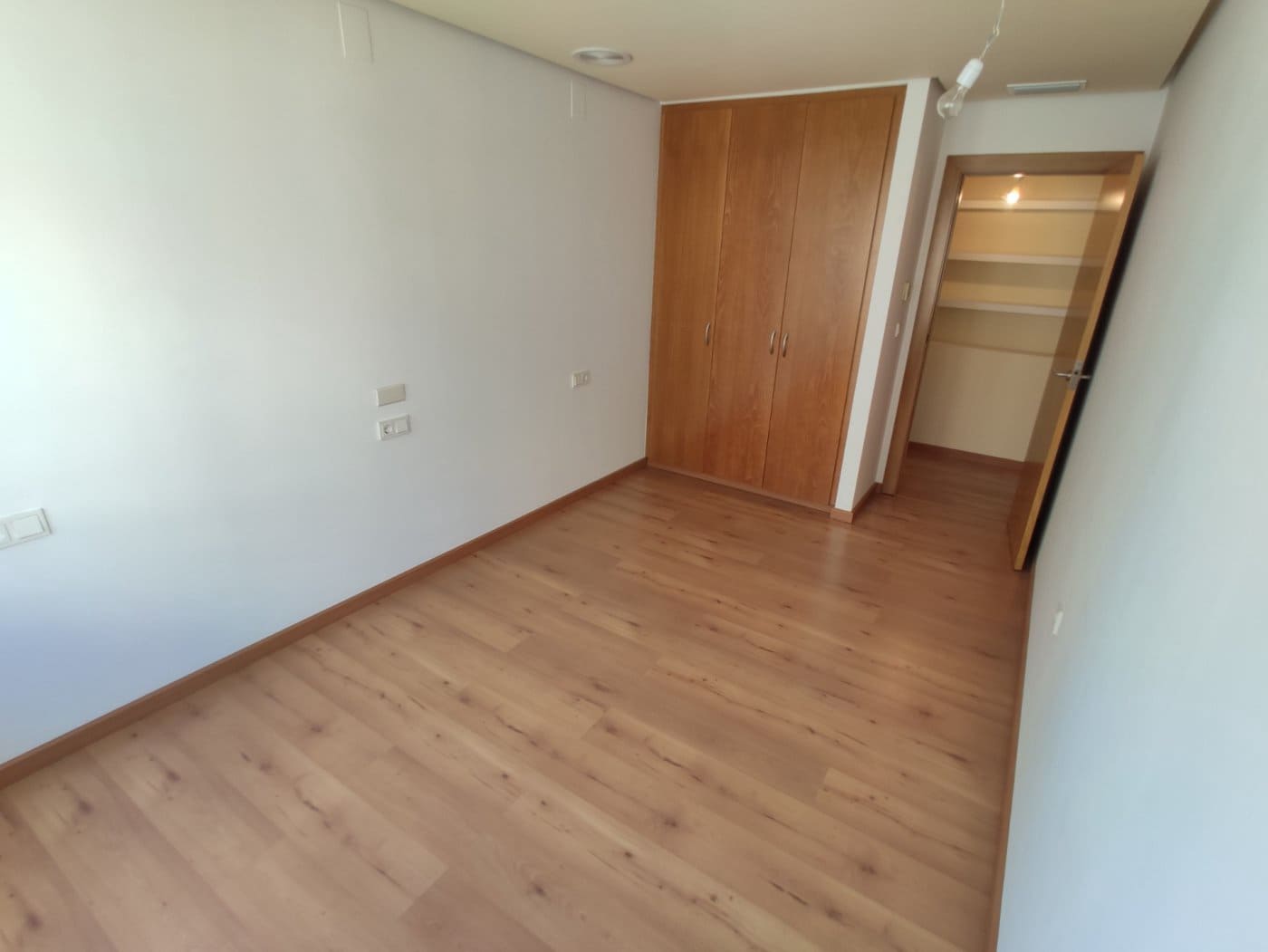 Apartamento de 3 habitaciones en Torrevieja en venta con garaje - 438.900 € (Ref: 9020966)